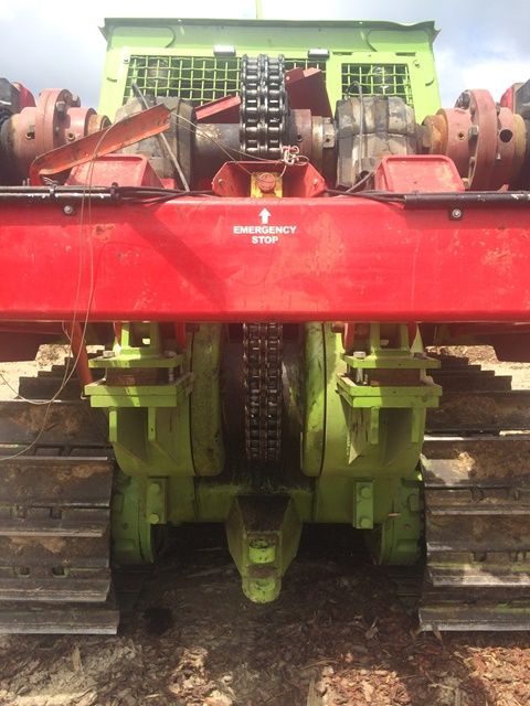 agricultural_chain__bulldozer_anchoring_chains.jpg